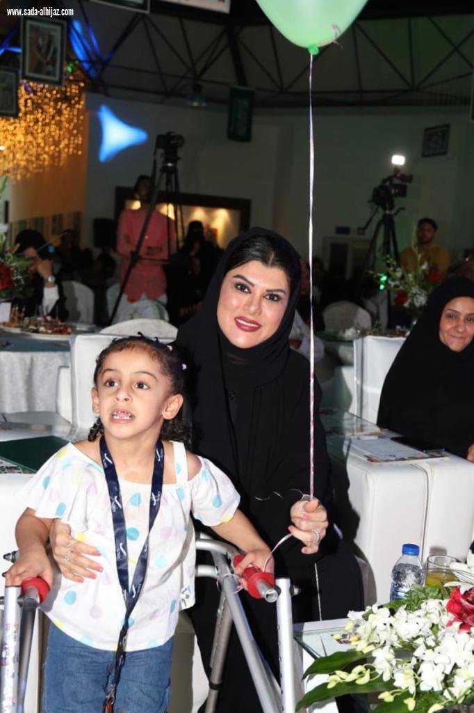الأميرة دعاء عزت ترعى فعاليات أمي سعادتي لصالح الأطفال ذوي القدرات الفائقة 